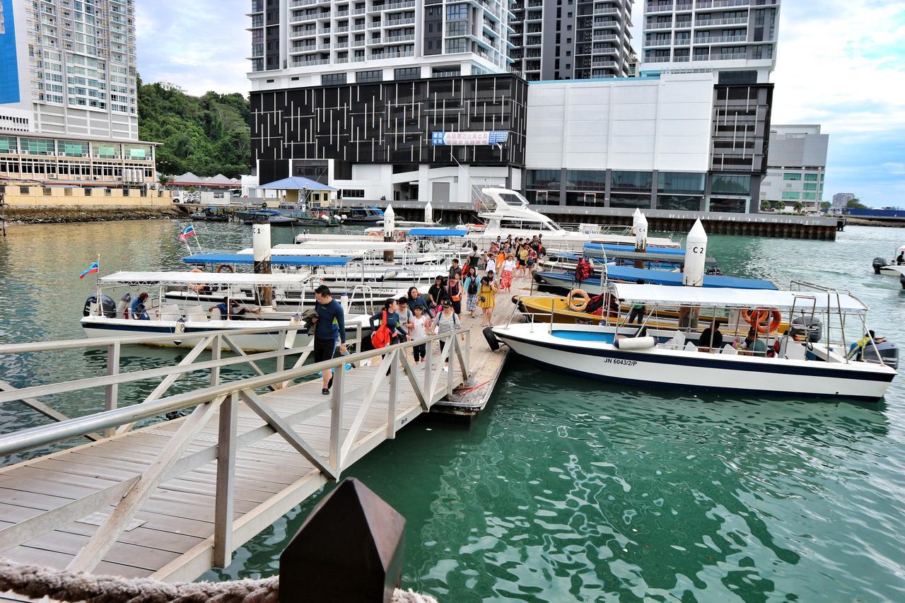 Hostel Escape Backpackers KK Kota Kinabalu Exterior foto