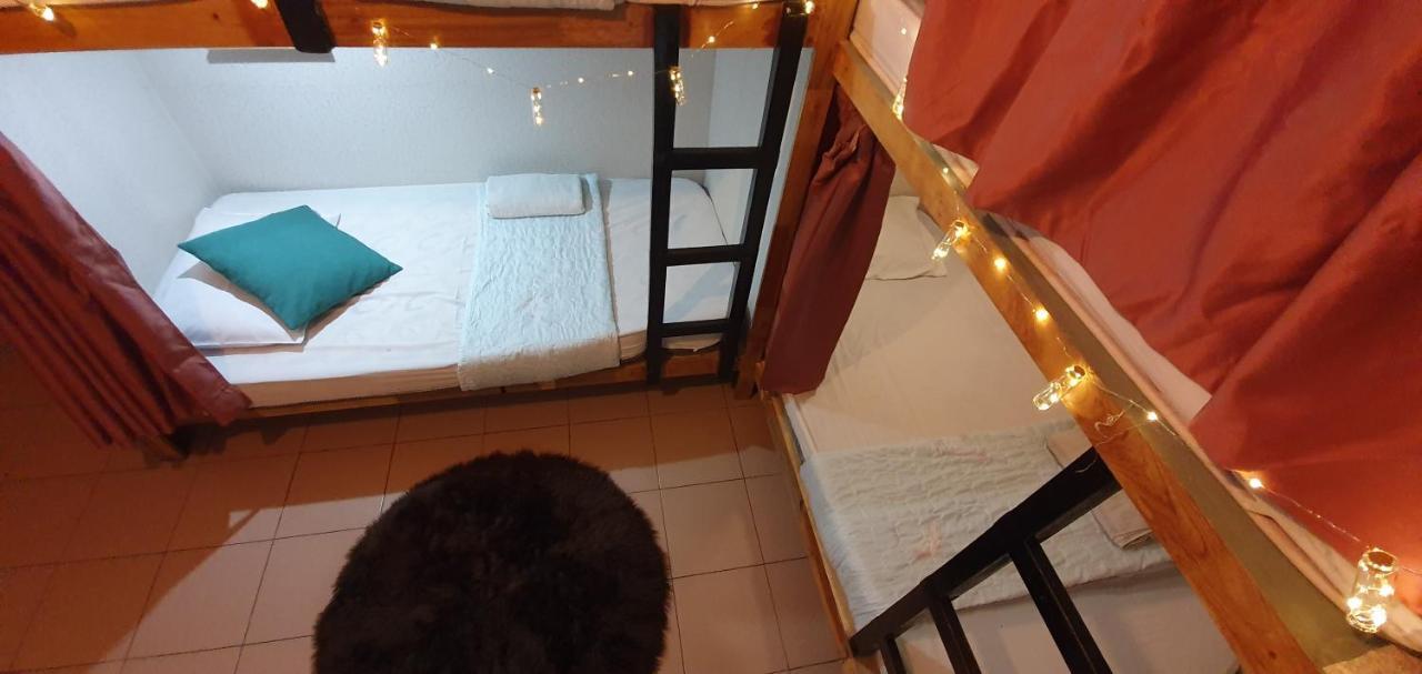 Hostel Escape Backpackers KK Kota Kinabalu Exterior foto